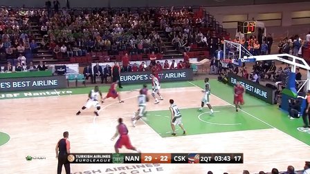 中超争冠格局愈加明朗（中超争冠形势日益清晰）