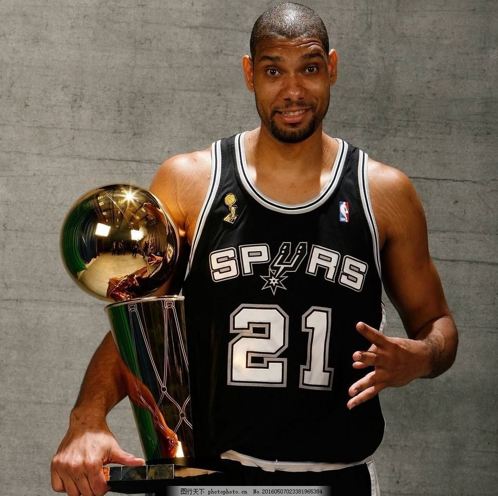 47 岁的王励勤官宣新身份，樊振东成赢家，原来一切早有预兆（47岁王励勤公开新职务，樊振东成最大受益者，早有端倪）