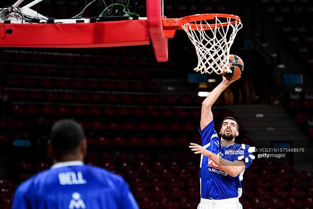 弗兰克：离队是双方基于事实做的决定；世界杯看好格瓦迪奥尔（弗兰克称离队为双方基于事实的共同决定，世界杯更看好格瓦迪奥尔）