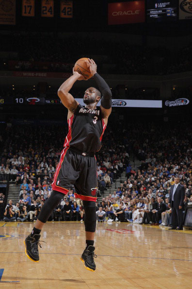 弗拉霍维奇晒龙珠悟空恢复照：手术很顺利，感谢大家（手术顺利！弗拉霍维奇晒悟空康复照，向大家致谢）