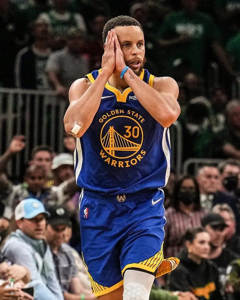 劳塔罗：我们在科莫面前展现了实力；感激家人和所有爱我的人（劳塔罗：对科莫一战展现我们的实力，感谢家人和所有支持我的人）